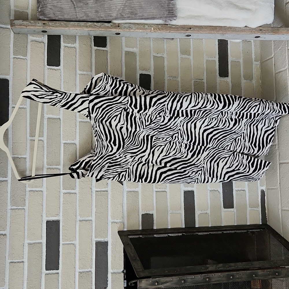 NWT Zebra Print One Shoulder Dress - Picture 5 of 17